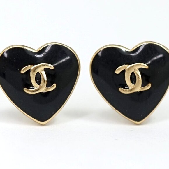 CHANEL CC Logos Black Heart Stud Earrings Gold Tone 04A Auth w/Box #24530 - Picture 1 of 16